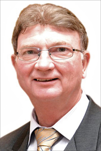 Dr. Rolf Vollmer