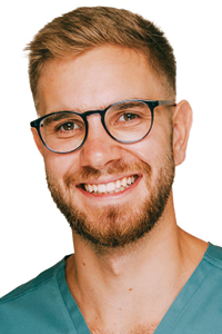Dr. Anton Kares